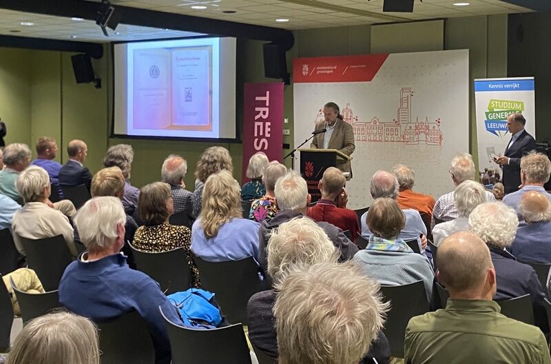 File:Oostrom lezing.jpg